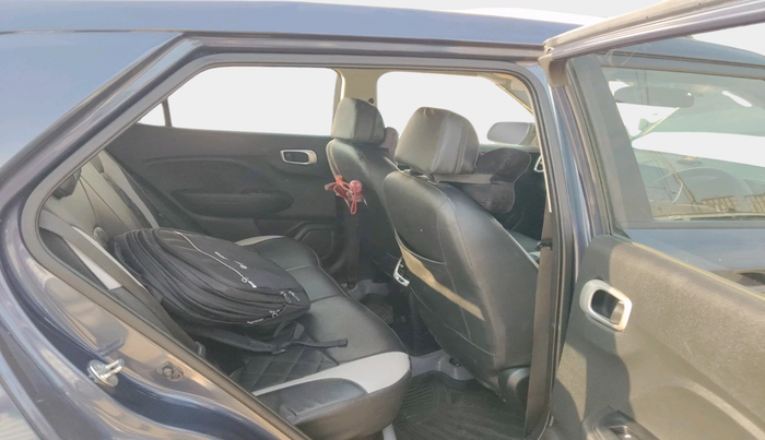 2019 Hyundai VENUE SX 1.0 TURBO, Petrol, Manual, 37,721 km, interior