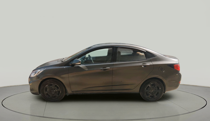 2011 Hyundai Verna FLUIDIC 1.6 CRDI EX, Diesel, Manual, 1,30,140 km, exterior