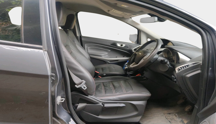 2017 Ford Ecosport TITANIUM+ 1.5L DIESEL, Diesel, Manual, 79,293 km, interior