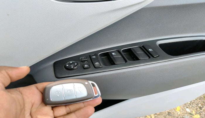 2023 Hyundai GRAND I10 NIOS ASTA 1.2 KAPPA VTVT, Petrol, Manual, 8,929 km, interior