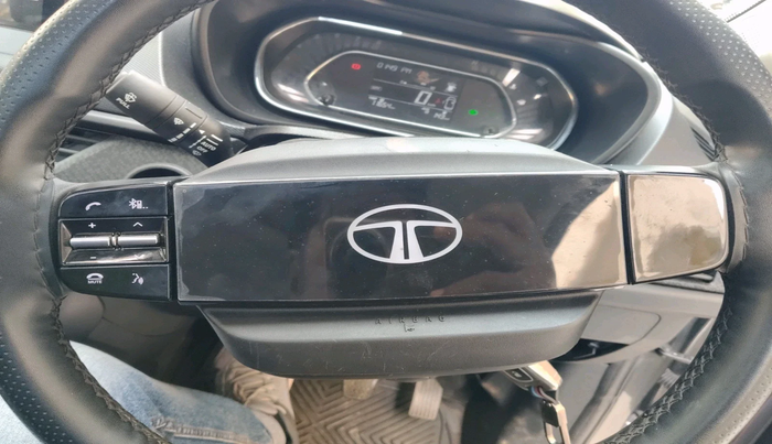 2024 Tata NEXON SMART+ SUNROOF 1.2 PETROL, Petrol, Manual, 19,262 km, interior