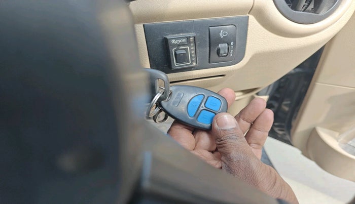 2011 Chevrolet Spark LT 1.0, Petrol, Manual, 79,556 km, interior