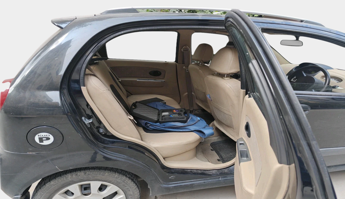 2011 Chevrolet Spark LT 1.0, Petrol, Manual, 79,556 km, interior