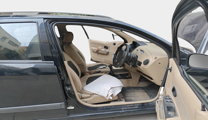 2011 Chevrolet Spark LT 1.0, Petrol, Manual, 79,556 km, interior