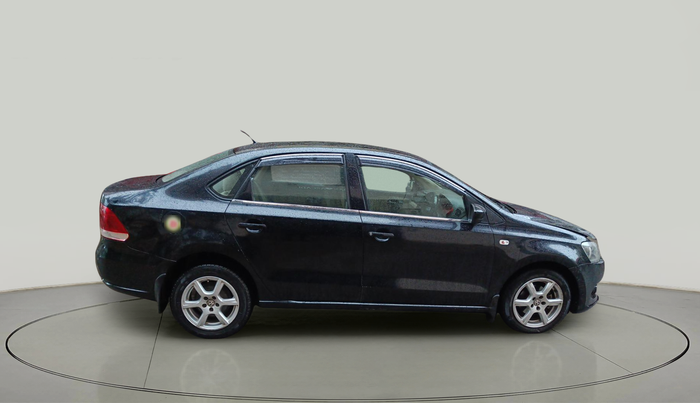 2014 Volkswagen Vento HIGHLINE DIESEL 1.6, Diesel, Manual, 1,18,214 km, exterior