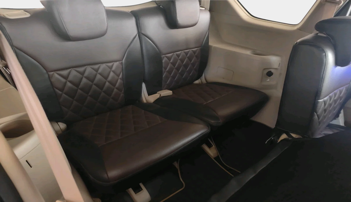 2021 Maruti Ertiga ZXI+ SHVS, Petrol, Manual, 29,712 km, interior