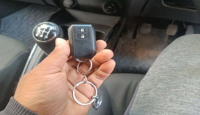 2022 Toyota Glanza V, Petrol, Manual, 23,312 km, interior