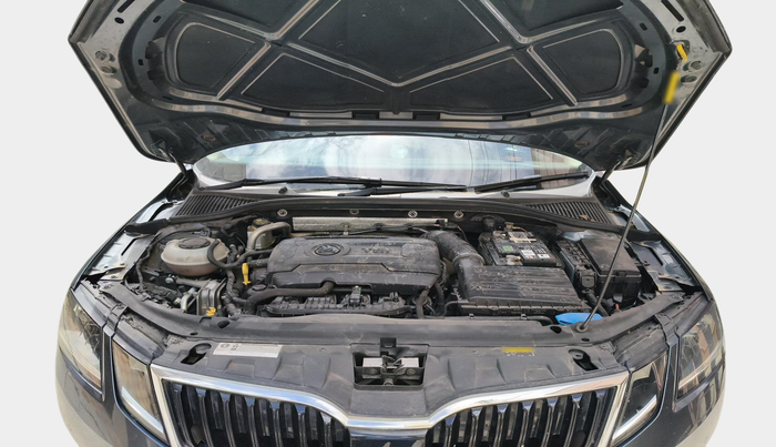 2018 Skoda Octavia STYLE 1.8 TSI AT, Petrol, Automatic, 71,247 km, exterior