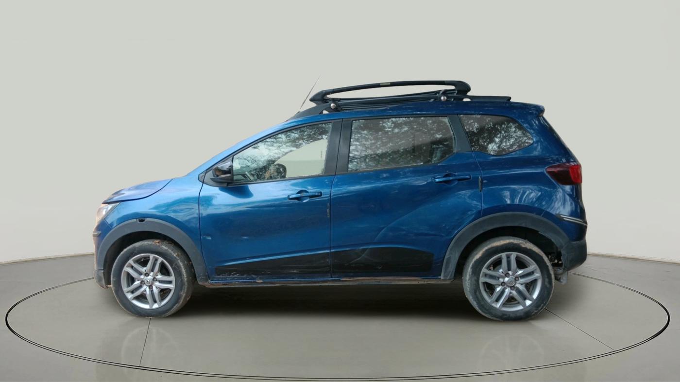 2022 Renault TRIBER RXZ, Petrol, Manual, 1,03,593 km, exterior