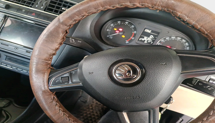 2019 Skoda Rapid AMBITION 1.6 MPI MT, Petrol, Manual, 56,125 km, interior