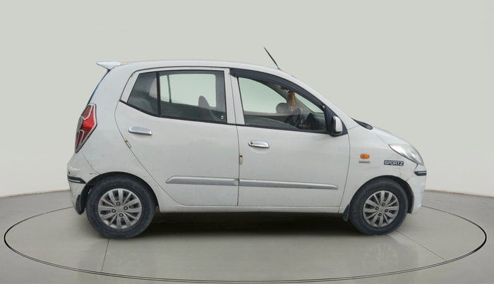 2016 Hyundai i10 SPORTZ 1.1, Petrol, Manual, 83,027 km, exterior