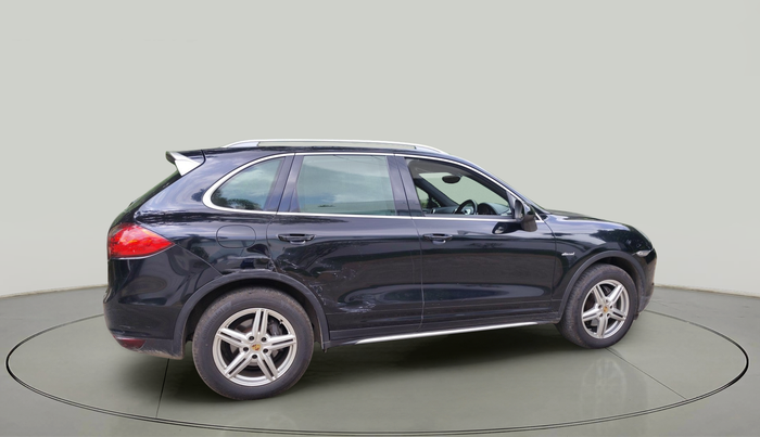 2015 Porsche Cayenne DIESEL, Diesel, Automatic, 1,56,913 km, exterior