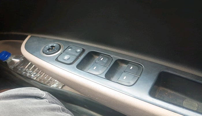 2018 Hyundai Grand i10 MAGNA AT 1.2 KAPPA VTVT, Petrol, Automatic, 34,077 km, interior