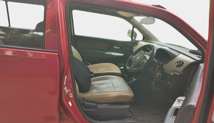 2013 Maruti Wagon R 1.0 LXI CNG, Petrol, Manual, 1,05,634 km, interior