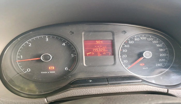 2014 Volkswagen Vento HIGHLINE DIESEL 1.6, Diesel, Manual, 1,45,320 km, interior