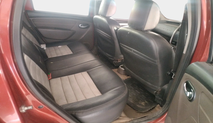 2017 Renault Duster 110 PS RXZ 4X2 AMT DIESEL, Diesel, Automatic, 2,42,506 km, interior