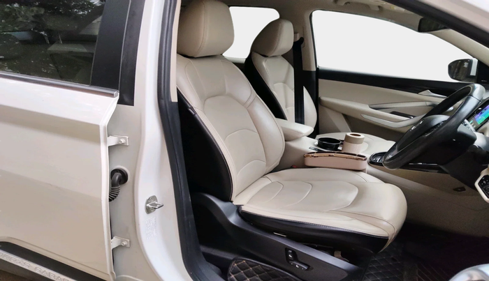 2022 MG HECTOR SHARP 1.5 PETROL CVT, Petrol, Automatic, 50,734 km, interior