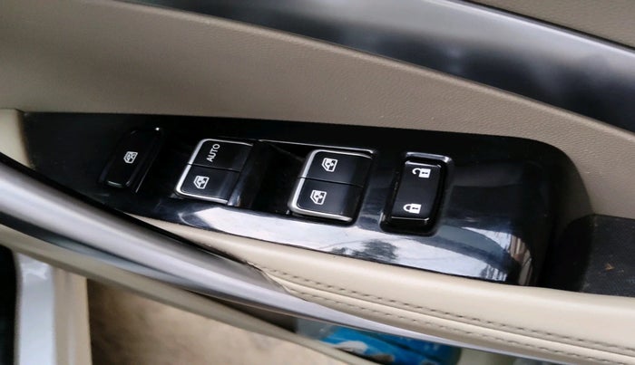 2022 MG HECTOR SHARP 1.5 PETROL CVT, Petrol, Automatic, 50,734 km, interior