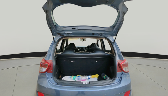 2016 Hyundai Grand i10 SPORTZ 1.1 CRDI, Diesel, Manual, 1,56,252 km, exterior