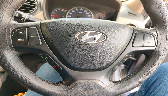 2016 Hyundai Grand i10 SPORTZ 1.1 CRDI, Diesel, Manual, 1,56,252 km, interior