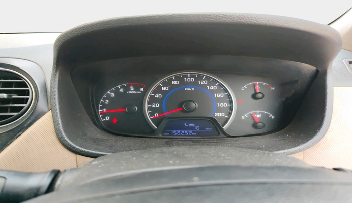 2016 Hyundai Grand i10 SPORTZ 1.1 CRDI, Diesel, Manual, 1,56,252 km, interior