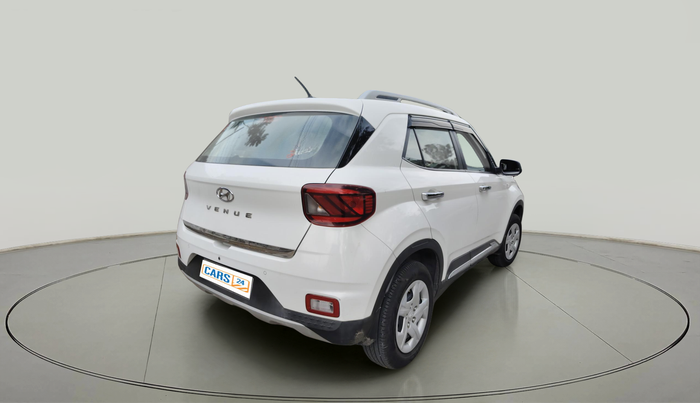 2020 Hyundai VENUE S 1.2, Petrol, Manual, 60,436 km, exterior
