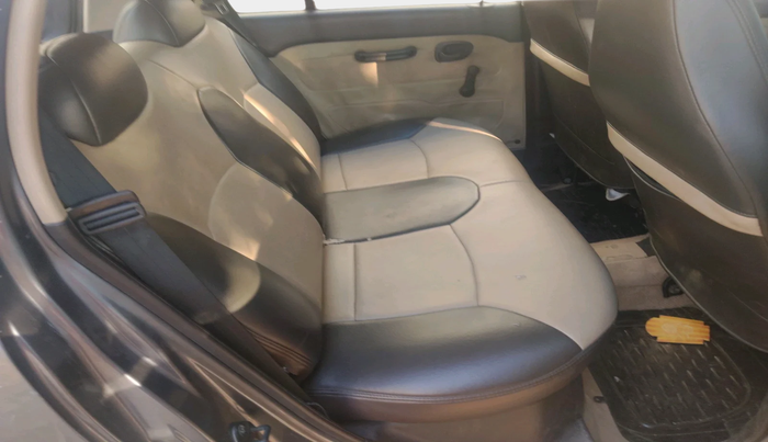 2011 Hyundai Santro Xing GL LPG, Petrol, Manual, 1,10,467 km, interior