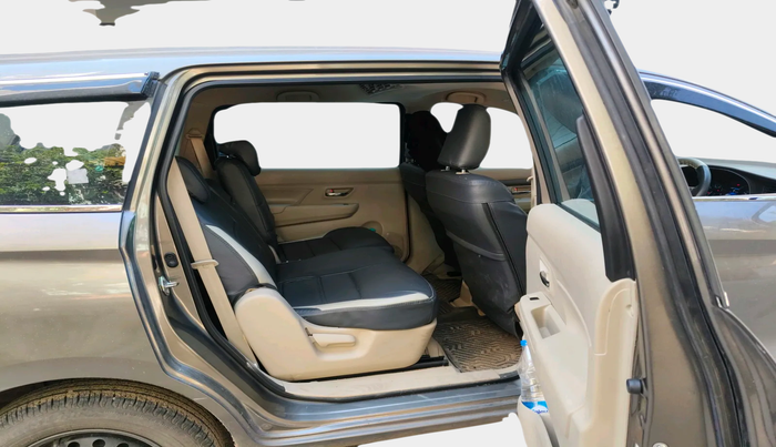 2022 Maruti Ertiga VXI SHVS, Petrol, Manual, 17,806 km, interior