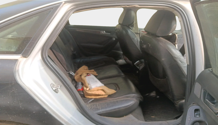 2011 Audi A4 2.0 TDI, Diesel, Automatic, 92,452 km, interior