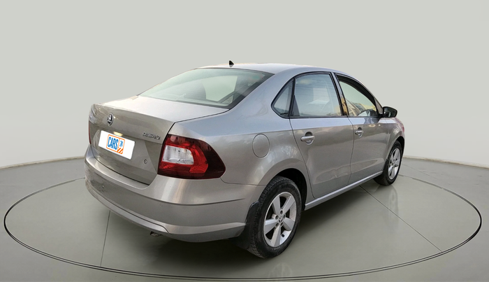 2017 Skoda Rapid AMBITION 1.6 MPI MT, Petrol, Manual, 60,421 km, exterior