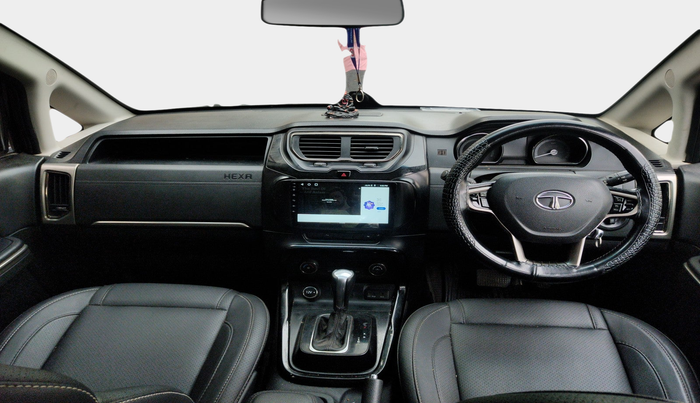 2017 Tata Hexa XTA 4X2 7 STR, Diesel, Automatic, 77,029 km, interior