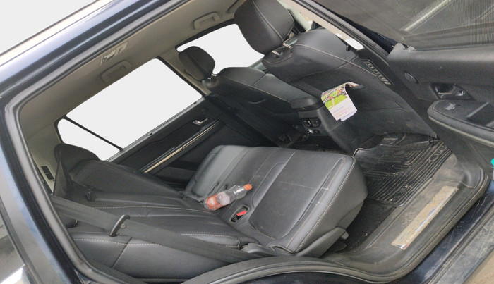 2017 Tata Hexa XTA 4X2 7 STR, Diesel, Automatic, 77,029 km, interior