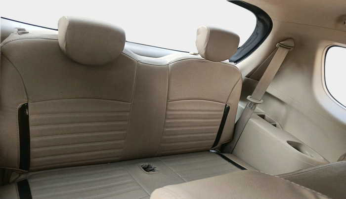 2015 Maruti Ertiga ZDI, Diesel, Manual, 95,238 km, interior