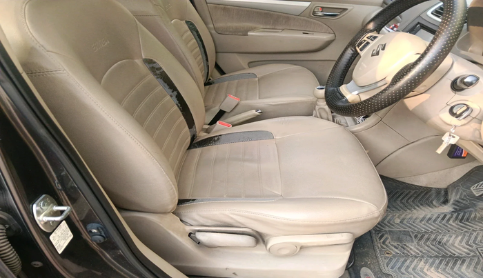 2015 Maruti Ertiga ZDI, Diesel, Manual, 95,238 km, interior