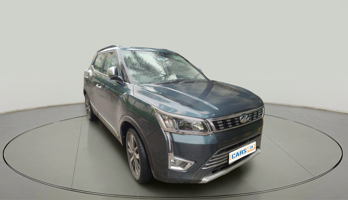 2021 Mahindra XUV300 W8 (O) 1.5 DIESEL, Diesel, Manual, 57,556 km, exterior