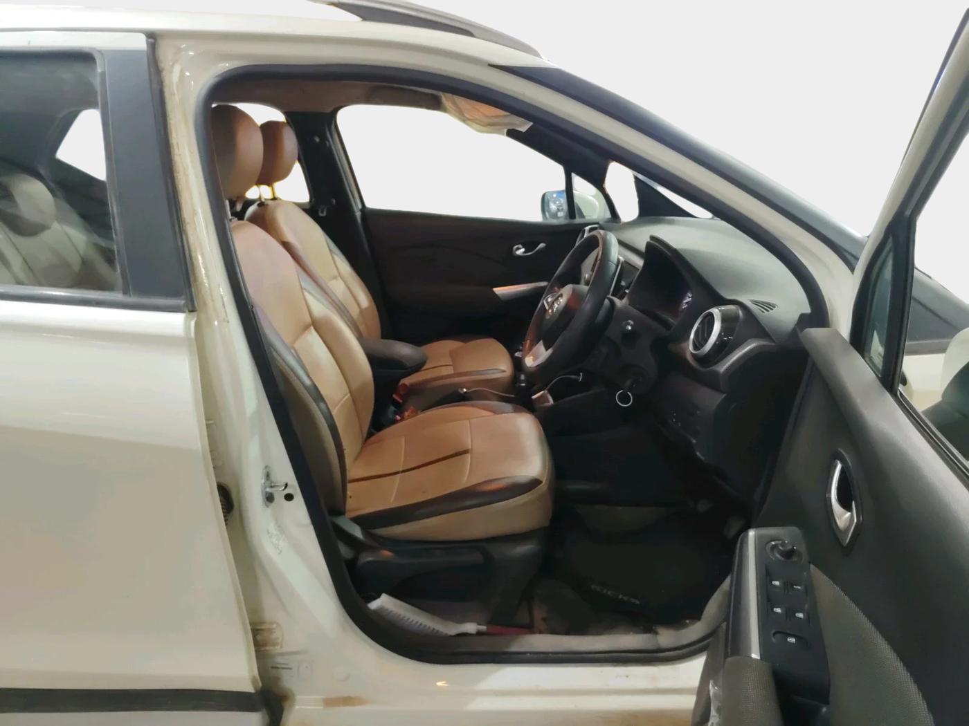 2021 Nissan Kicks XV 1.5, Petrol, Manual, 53,329 km, interior