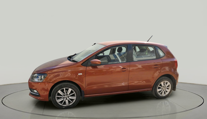 2015 Volkswagen Polo HIGHLINE1.2L, Petrol, Manual, 1,50,381 km, exterior