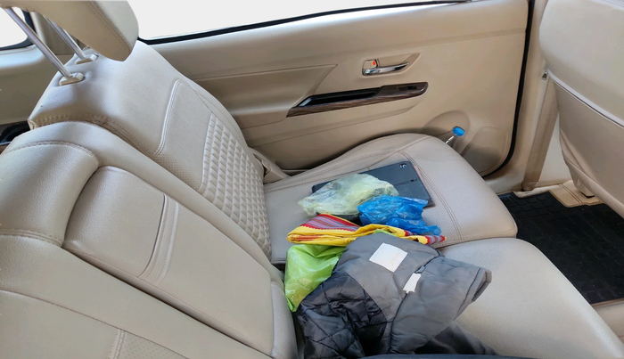 2020 Maruti Ertiga ZXI+ SHVS, Petrol, Manual, 1,27,929 km, interior