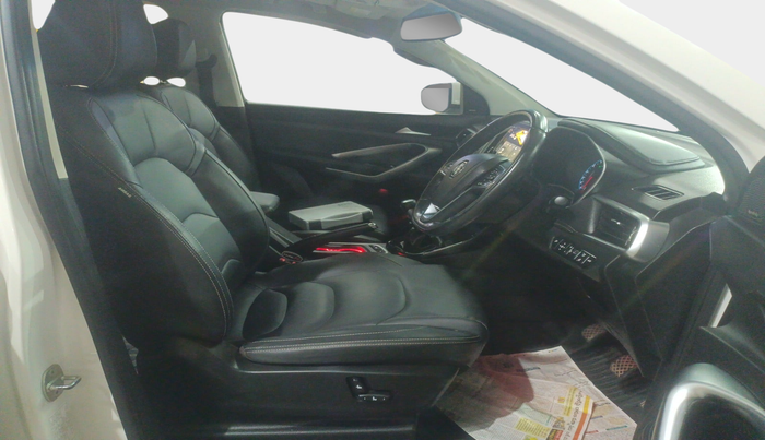 2019 MG HECTOR SHARP HYBRID 1.5 PETROL, Petrol, Manual, 61,818 km, interior