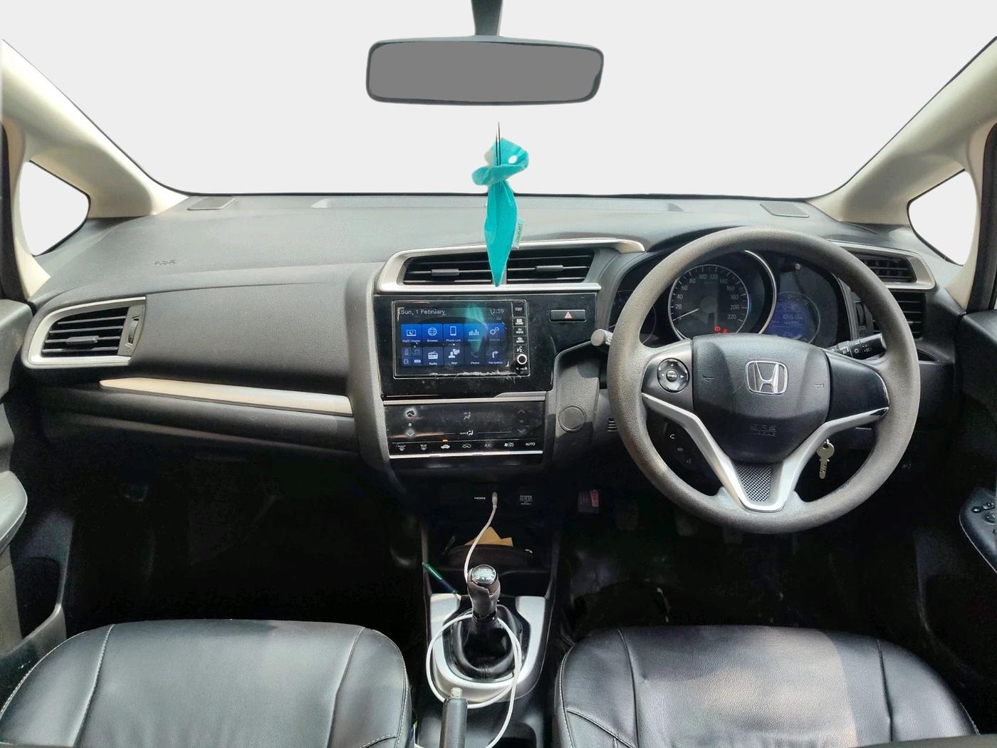 2017 Honda WR-V 1.2L I-VTEC VX MT, Petrol, Manual, 1,05,513 km, interior