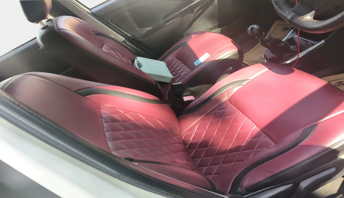 2015 Toyota Etios CROSS 1.4 VD, Diesel, Manual, 1,72,478 km, interior