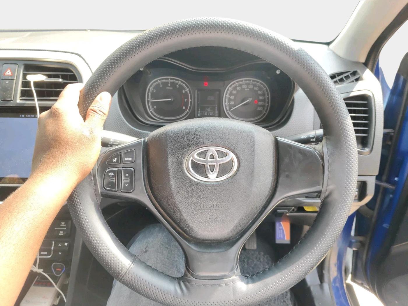 2021 Toyota URBAN CRUISER MID GRADE MT, Petrol, Manual, 1,16,911 km, interior