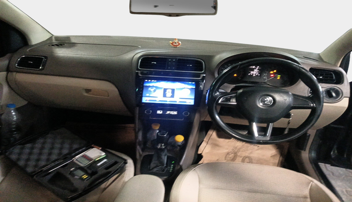 2015 Skoda Rapid 1.5 TDI CR ELEGANCE AT, Diesel, Automatic, 2,84,831 km, interior