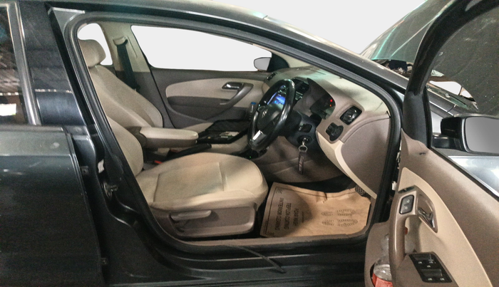 2015 Skoda Rapid 1.5 TDI CR ELEGANCE AT, Diesel, Automatic, 2,84,831 km, interior