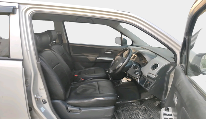 2012 Maruti Wagon R 1.0 VXI, Petrol, Manual, 68,005 km, interior