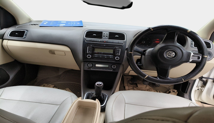 2010 Volkswagen Vento HIGHLINE DIESEL 1.6, Diesel, Manual, 1,55,036 km, interior