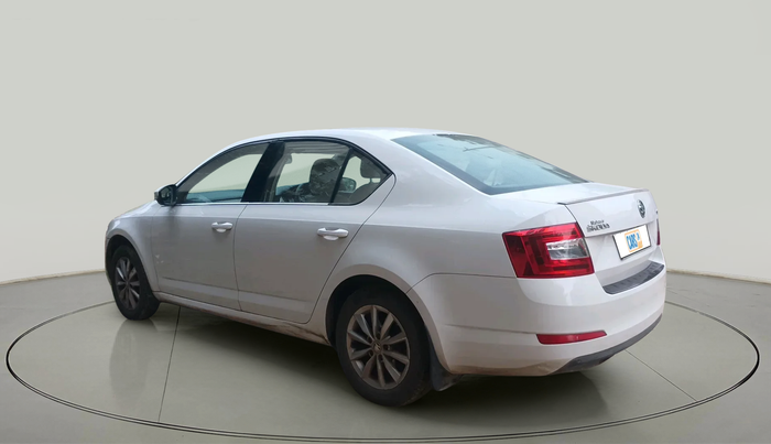 2016 Skoda Octavia STYLE PLUS AT 1.8 TSI, Petrol, Automatic, 88,480 km, exterior