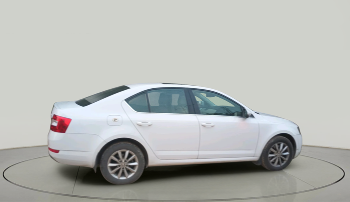 2016 Skoda Octavia STYLE PLUS AT 1.8 TSI, Petrol, Automatic, 88,480 km, exterior