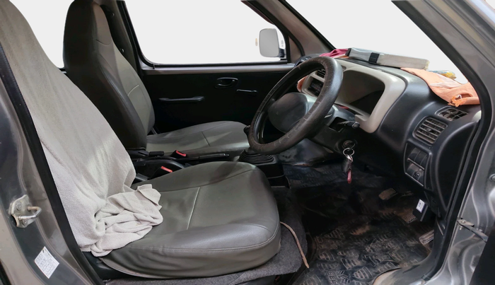 2018 Maruti Eeco 5 STR WITH A/C+HTR, Petrol, Manual, 92,041 km, interior