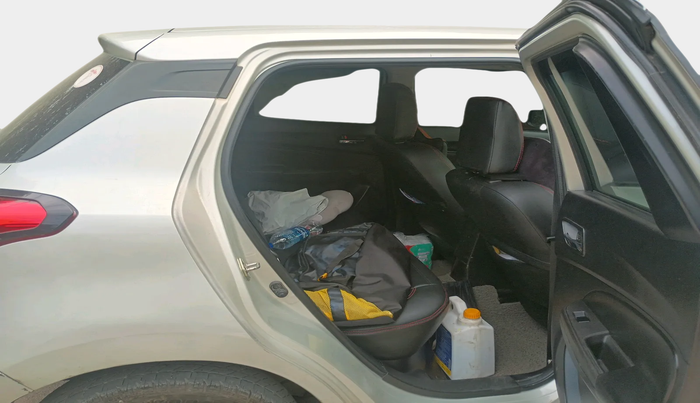 2019 Maruti Swift VXI AMT, Petrol, Automatic, 1,80,750 km, interior